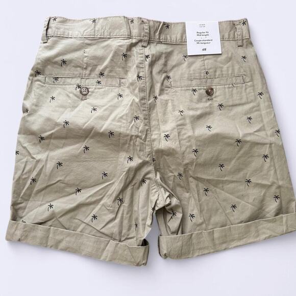 H&m tan and black Shorts - Picture 2 of 5